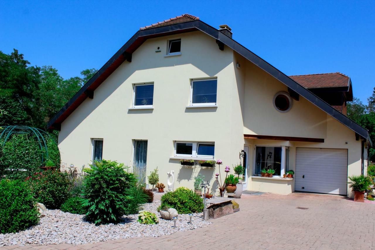 Grosszuegige Helle Ferienwohnung Bis 4 Personen In Chalampe, Elsass Zewnętrze zdjęcie